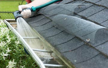 Glanhanog gutter cleaning costs